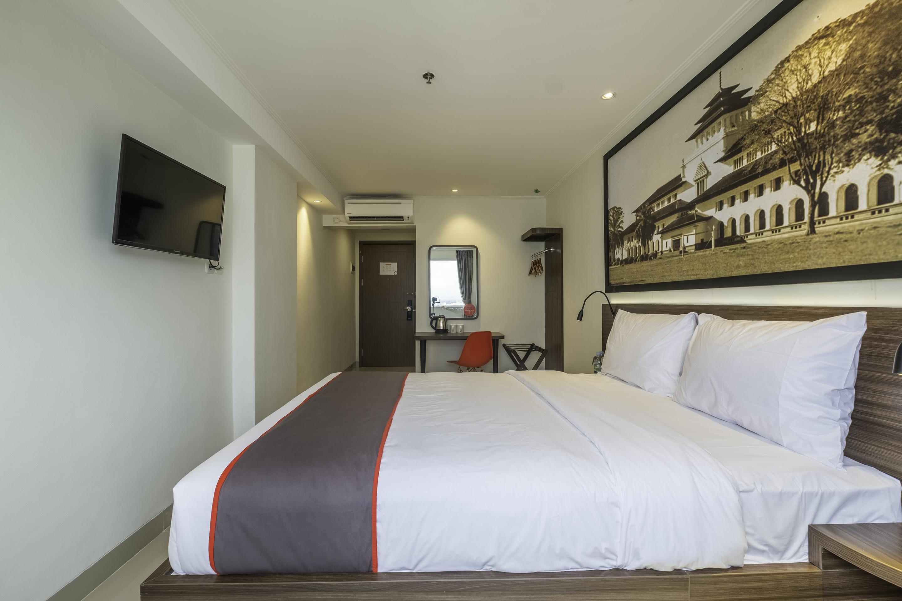 Super Oyo Collection O Hotel Pasar Baru Heritage Bandung Exterior photo